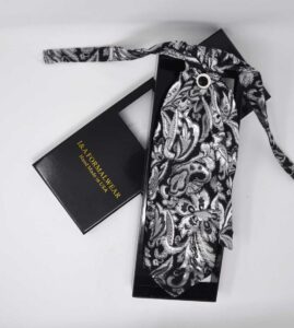 Renaissance Style Ascot Tie