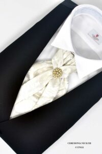 Wedding Cravat Tie Ivory